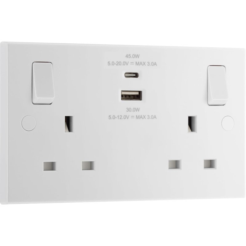 BG Electrical 45W Double Switched Power Wall Plug Socket with Super Fast Charge Type A & C USB Charging Ports, Square Edge, Nexus 900 Series, White Moulded, 13A, 922UAC45