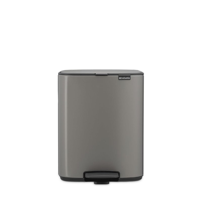 Brabantia Bo Pedal Bin 12L (Platinum), Soft Closing Waste Bin with Light Pedal Operation, Easy to Clean Removable Plastic Inner Bucket with Free PerfectFit Rubbish Bags Included