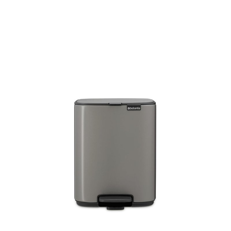 Brabantia Bo Pedal Bin 7L (Platinum), Soft Closing Waste Bin with Light Pedal Operation, Easy to Clean Removable Plastic Inner Bucket with Free PerfectFit Rubbish Bags Included