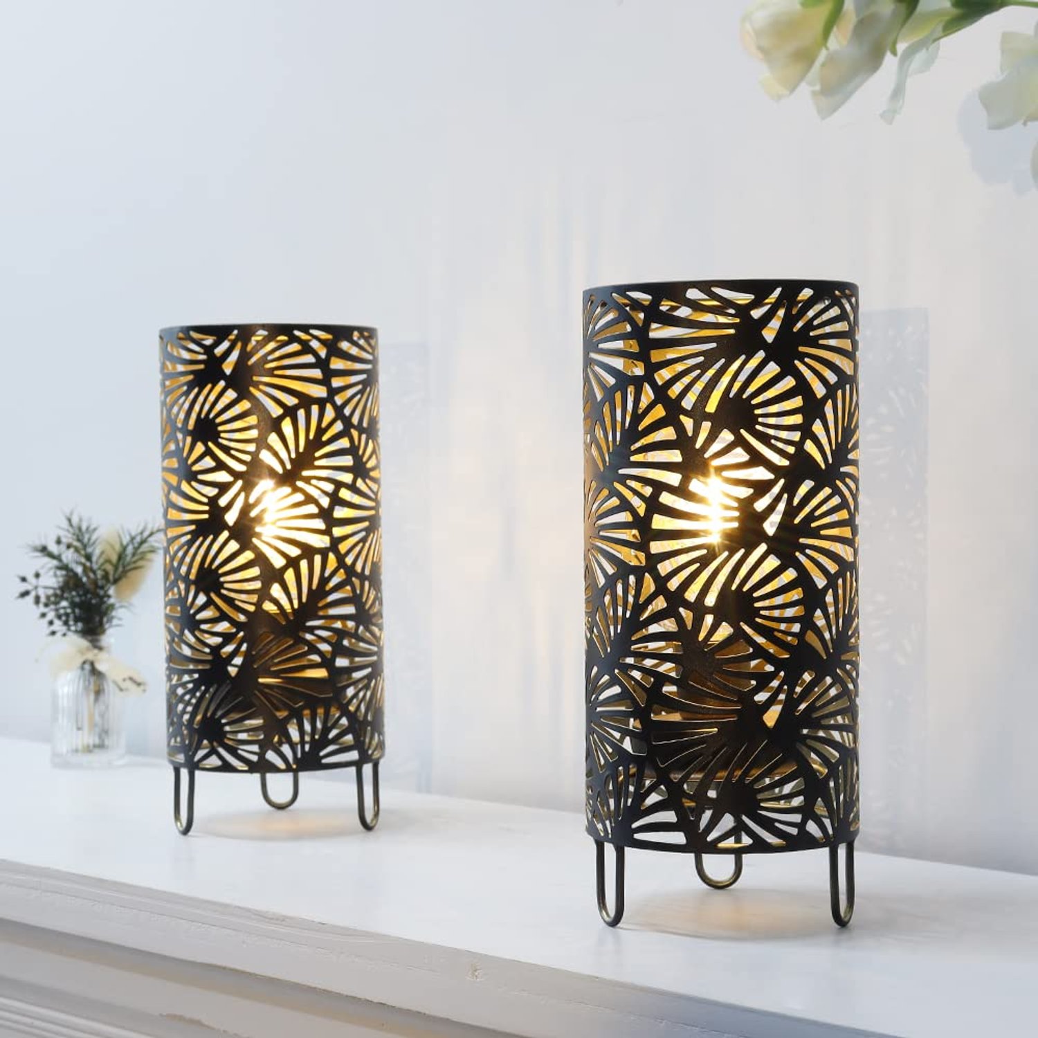 JHY DESIGN Set of 2 Metal Lamp Battery Powered 23.5cm High Accent Cordless Light with LED Bulb Huge Fan Patterned Lantern for Weddings Parties Patio Garden Indoors Outdoors Table Bed Room