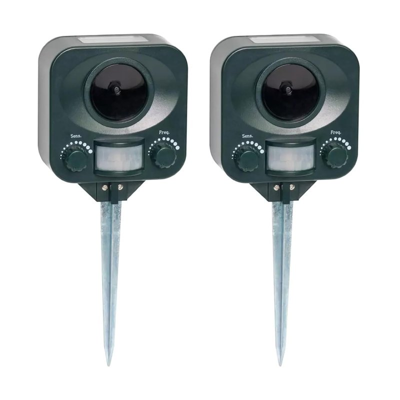 Pestbye® Pack of 2 Solar Waterproof Cat Repellent - Quick Fix Ultrasonic Repeller Cat Scarer with Ground Stake
