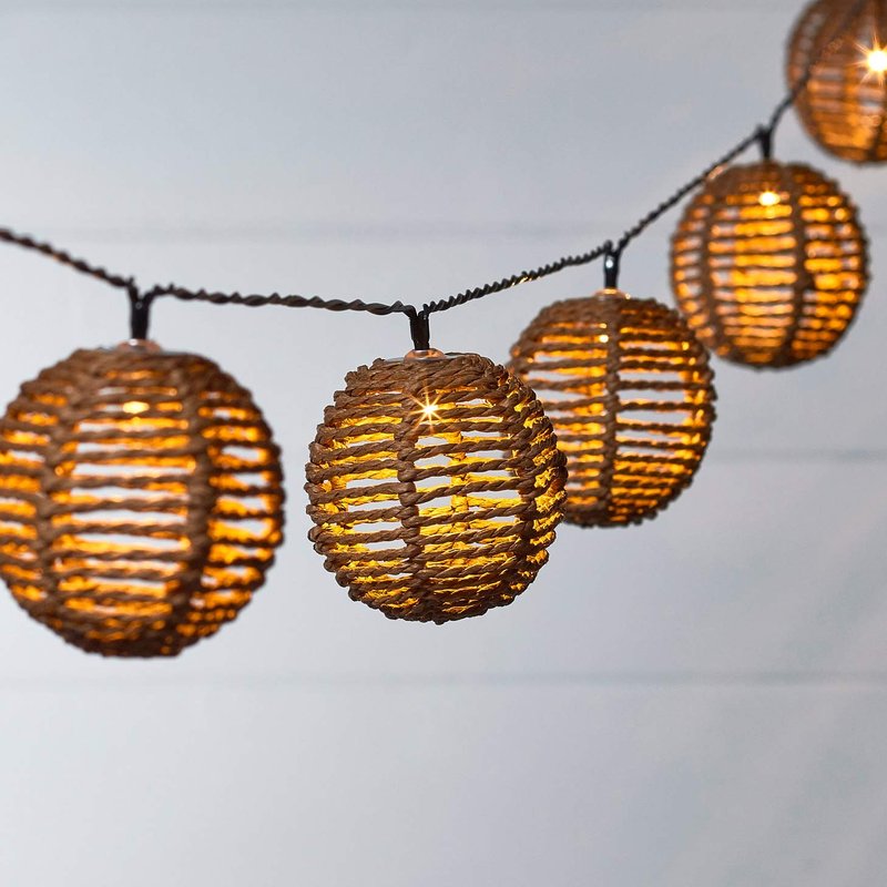 Lights4fun 10 Rattan Ball Solar Powered Outdoor IP44 Waterproof Garden Fairy String Lights