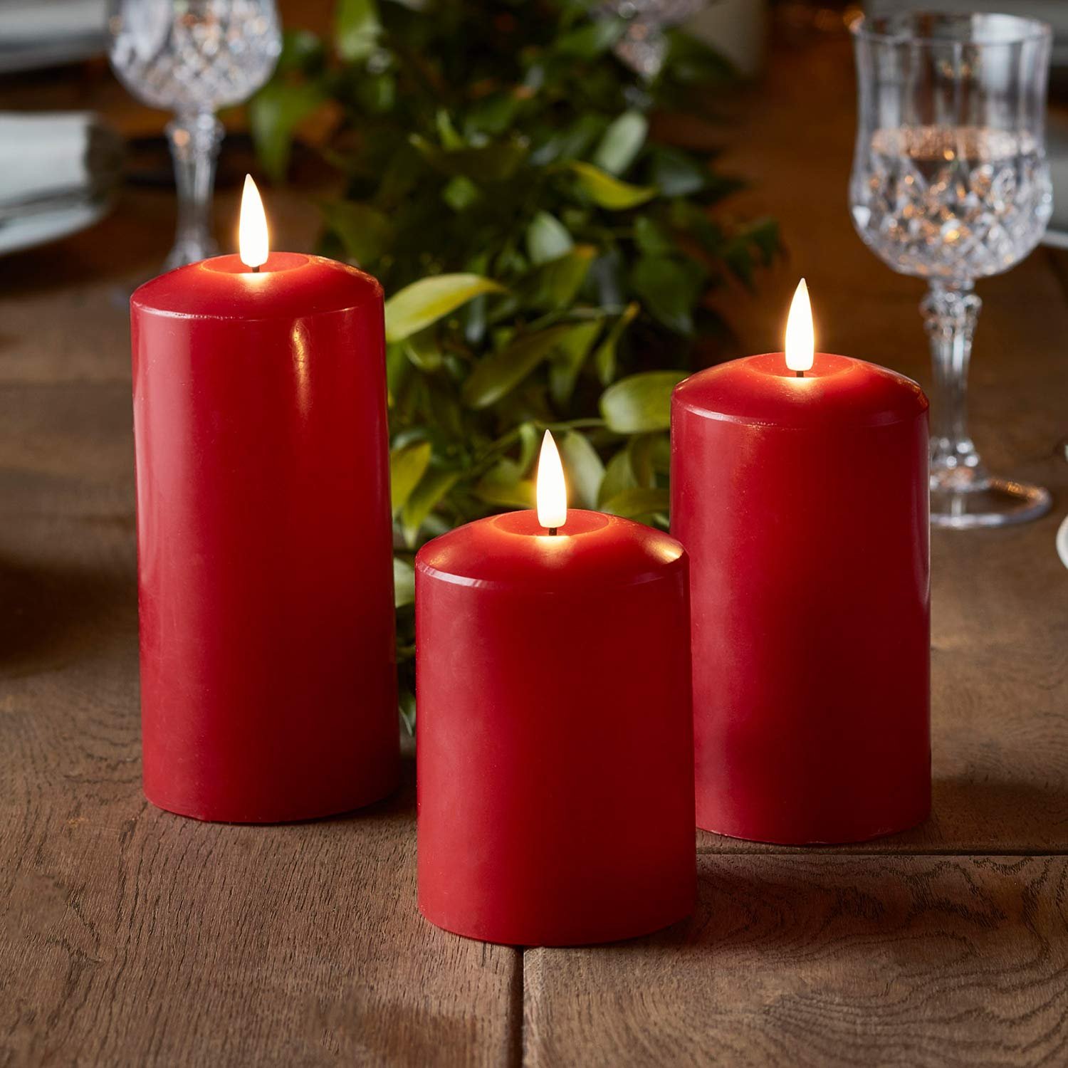 Lights4fun Set of 3 TruGlow® Pillar Candles Battery LED Flameless with Timer Real Red Wax