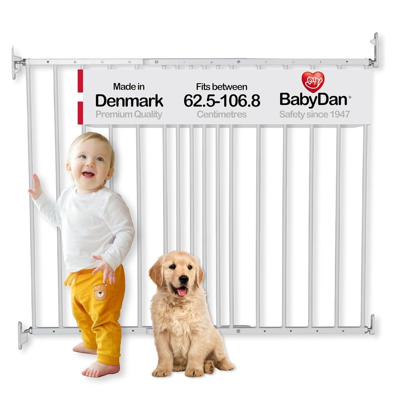 BabyDan MultiDan, Covers openings between 62.5-106.8 cm/24.6-42 inches, Extendable Stair Gate/Baby Gate/Safety Gate, Metal, White, Made in Denmark - (Pet Gate/Dog gate)