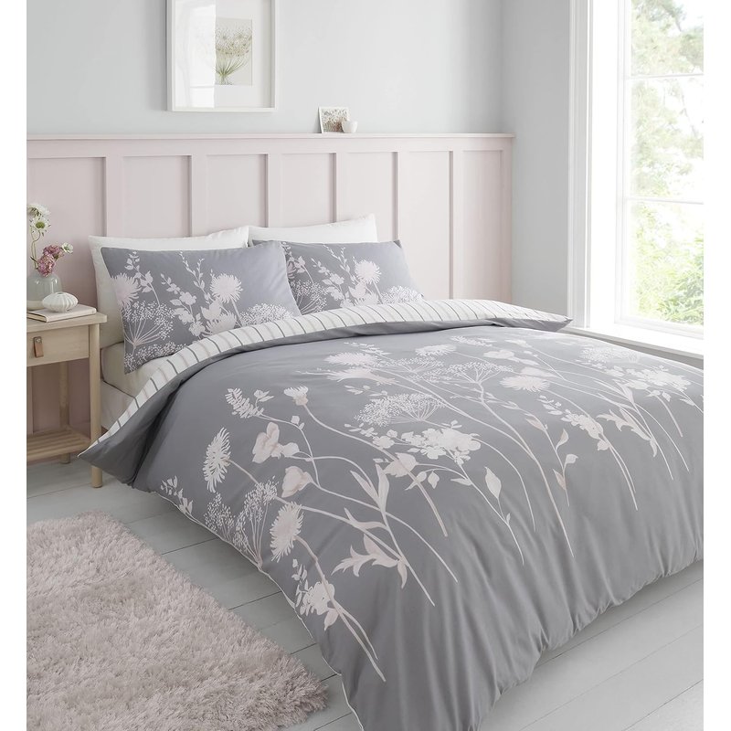 Catherine Lansfield Meadowsweet Floral Reversible King Duvet Cover Set with Pillowcases Grey Pink