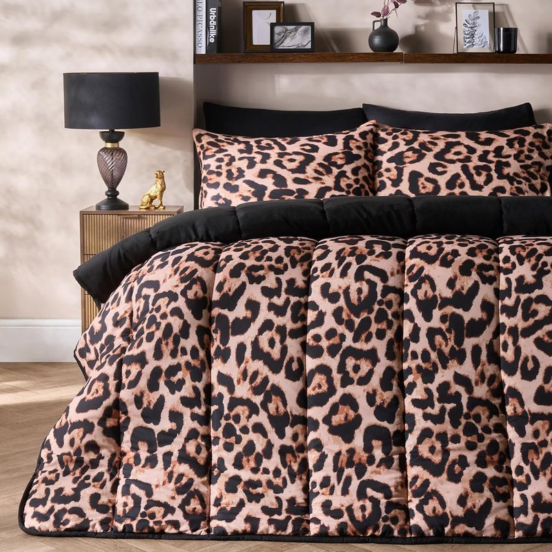 OHS Leopard Print Coverless Duvet Double, 10.5 Tog Reversible Washable Coverless Duvet Soft Comfy Microfibre Summer Winter Camping Blanket Quilt Double Duvets with Pillowcases, Natural