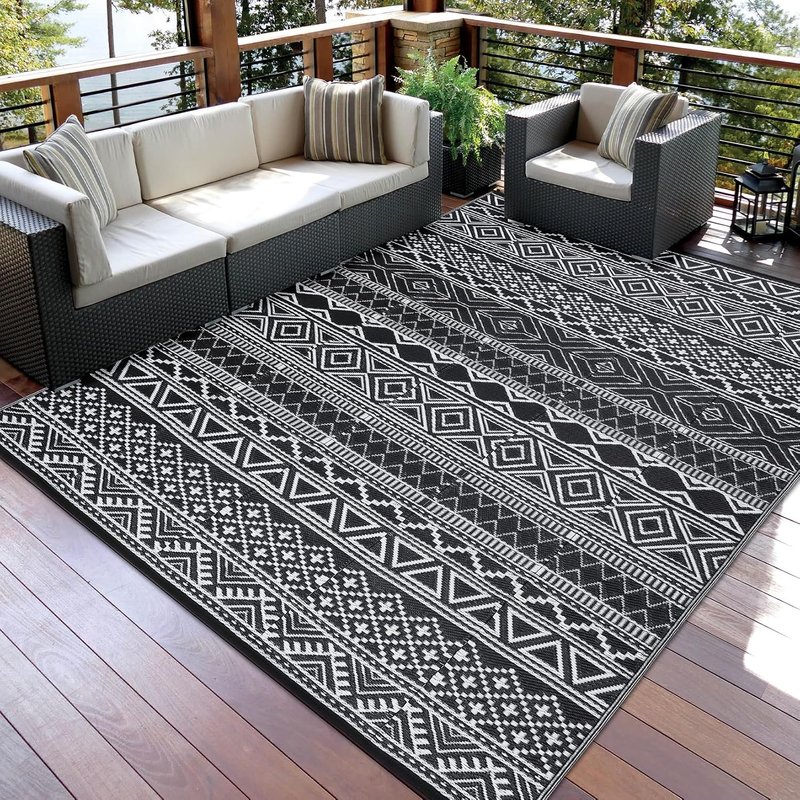 CAROMIO Outdoor Patio Rug Waterproof 270 x 360 cm Reversible Plastic Straw Patio Camping Rug Carpet Boho Geometric Large Floor Mat for RV, Deck, Camper, Porch, Balcony, Picnic, Black/White